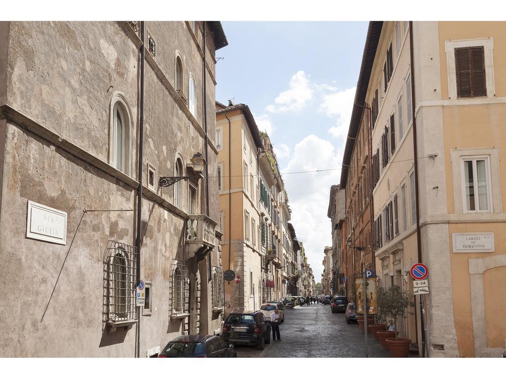 Apartment Via Giulia Рим Экстерьер фото