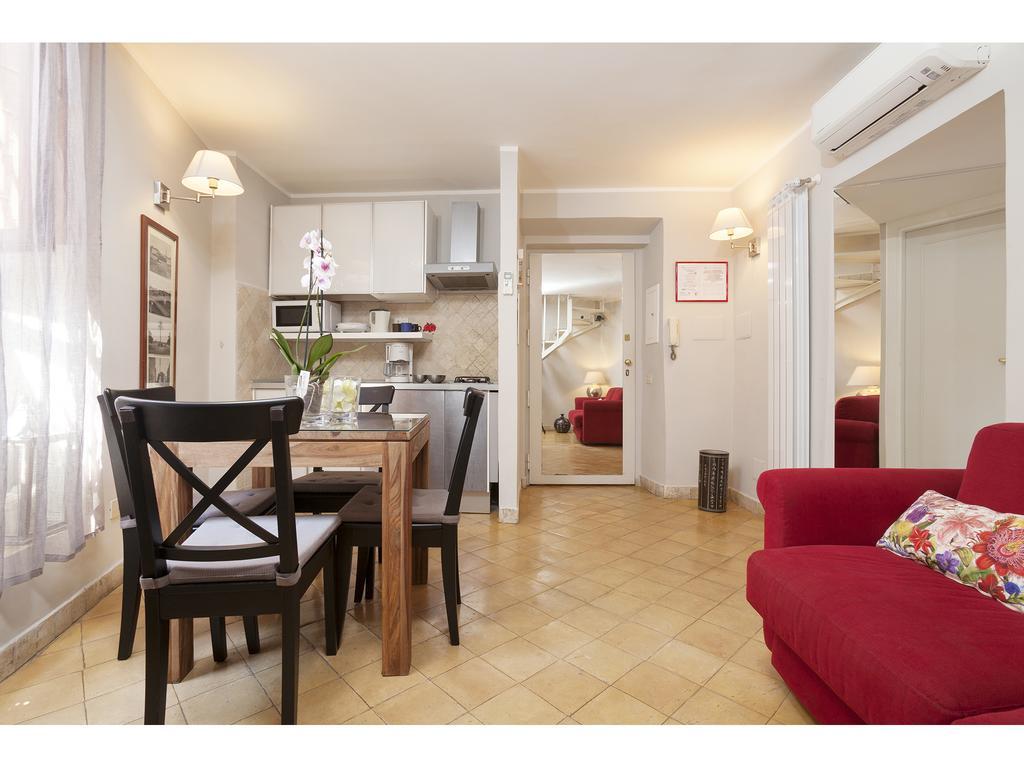Apartment Via Giulia Рим Экстерьер фото