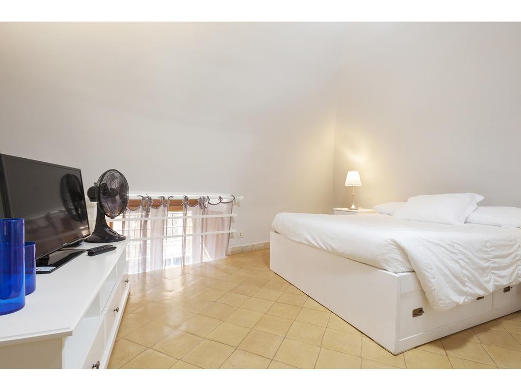 Apartment Via Giulia Рим Экстерьер фото